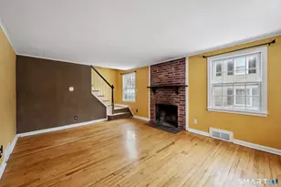 38 St Augustine St, West Hartford, CT 06110 - Photo 5