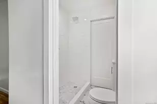 132 Toll House Ln, Fairfield, CT 06825 - Photo 25