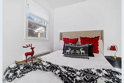 132 Toll House Lane, Fairfield, CT 06825 - Photo 23