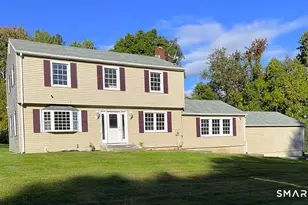 29 Harwood Dr, Danbury, CT 06810 - Photo 1