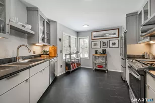 102 Mill Ln, Torrington, CT 06790 - Photo 5