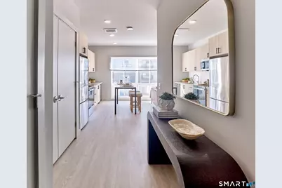 [Address not provided], New Haven, CT 06511 - Photo 11