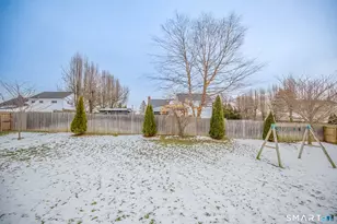 80 Brewster Rd, Enfield, CT 06082 - Photo 29