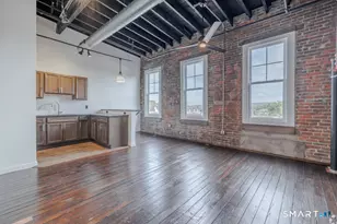 424 Main St, Middletown, CT 06457 - Photo 1