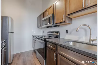 424 Main Street #J, Middletown, CT 06457 - Photo 3