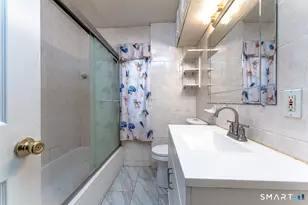 18 Dallas Ave, Waterbury, CT 06705 - Photo 13