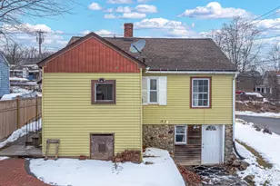 18 Dallas Ave, Waterbury, CT 06705 - Photo 3