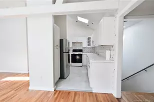 1500 Redding Rd, Fairfield, CT 06824 - Photo 9