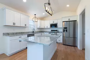 8 Johns Cir, Sterling, CT 06377 - Photo 3