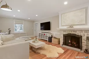 45 Lockwood Ln, Norwalk, CT 06851 - Photo 5