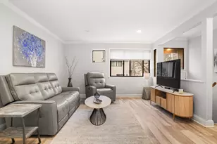 178 Sunrise Hill Rd, Norwalk, CT 06851 - Photo 3