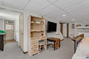 21 Oakridge Dr, Ledyard, CT 06335 - Photo 29