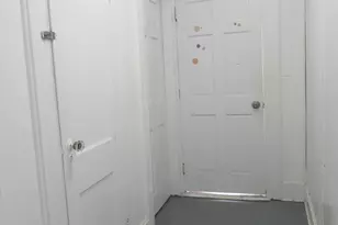 203 Wayne St, Bridgeport, CT 06606 - Photo 17