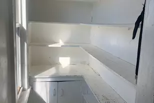 203 Wayne St, Bridgeport, CT 06606 - Photo 15