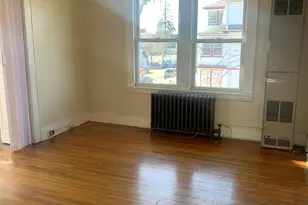 203 Wayne St, Bridgeport, CT 06606 - Photo 13