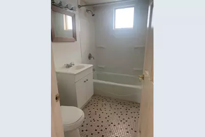 203 Wayne Street, Bridgeport, CT 06606 - Photo 11