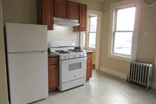 203 Wayne St, Bridgeport, CT 06606 - Photo 23