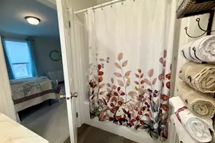 40 Matthews St, Bristol, CT 06010 - Photo 9