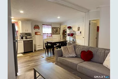 40 Matthews Street #TRLR 30, Bristol, CT 06010 - Photo 5