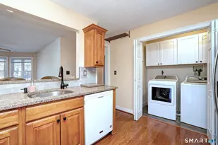 75 Redwood Dr, East Haven, CT 06513 - Photo 17