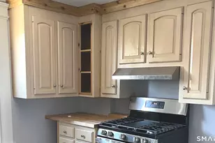 65 Chambers St, Waterbury, CT 06708 - Photo 3