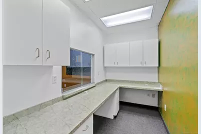 19 Woodland Street #14, Hartford, CT 06111 - Photo 9