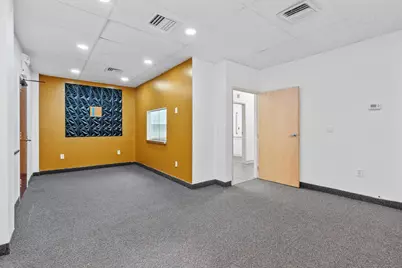 19 Woodland Street #14, Hartford, CT 06111 - Photo 7