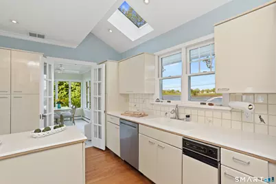 34 Shorehaven Road, Norwalk, CT 06855 - Photo 5