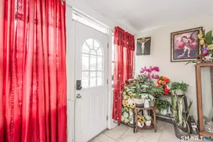 816 Burnside Ave, East Hartford, CT 06108 - Photo 11