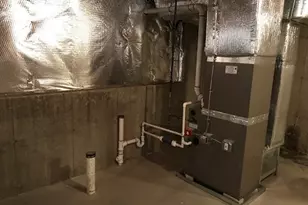 2118 Meriden-Waterbury Turnpike, Southington, CT 06489 - Photo 25