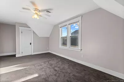 110 Hobart Street #3, New Haven, CT 06511 - Photo 3