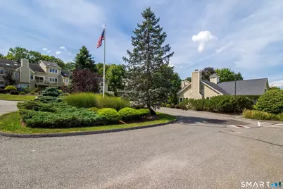 12 Boulevard Drive #15-104, Danbury, CT 06810 - Photo 19