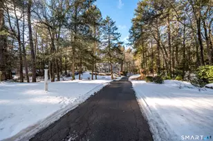 25 Lord Davis Ln, Avon, CT 06001 - Photo 29