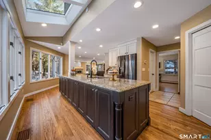 25 Lord Davis Ln, Avon, CT 06001 - Photo 13