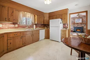 51 Handel Rd, Stafford, CT 06076 - Photo 5