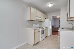 35 Riveredge Dr, Winchester, CT 06098 - Photo 11