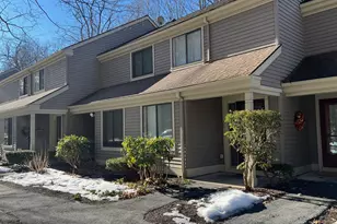 35 Riveredge Dr, Winchester, CT 06098 - Photo 3