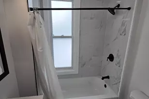 80 Dickerman St, New Haven, CT 06511 - Photo 13