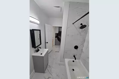 80 Dickerman Street, New Haven, CT 06511 - Photo 11