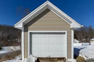 205 W Rd, Beacon Falls, CT 06403 - Photo 31