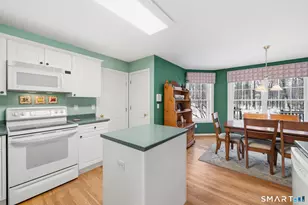 499 Woodmont Dr, Coventry, CT 06238 - Photo 9