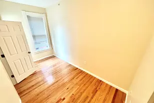 135 W Main St, Waterbury, CT 06702 - Photo 3