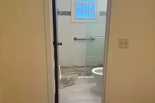 21 River Pl, Stamford, CT 06907 - Photo 5