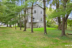 815 S Pine Creek Rd, Fairfield, CT 06824 - Photo 31