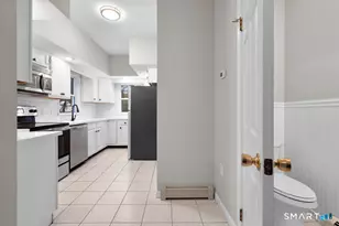 815 S Pine Creek Rd, Fairfield, CT 06824 - Photo 9