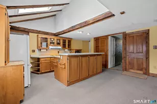 392 Boston Neck Rd, Suffield, CT 06078 - Photo 11