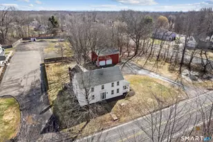 392 Boston Neck Rd, Suffield, CT 06078 - Photo 3