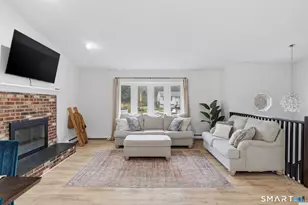 4 Rosewood Ct, Naugatuck, CT 06770 - Photo 5