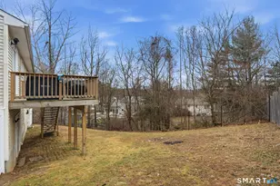 4 Rosewood Ct, Naugatuck, CT 06770 - Photo 29