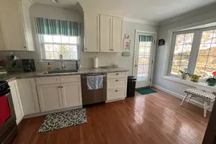 55 Rolling Wood Dr, Stamford, CT 06905 - Photo 5